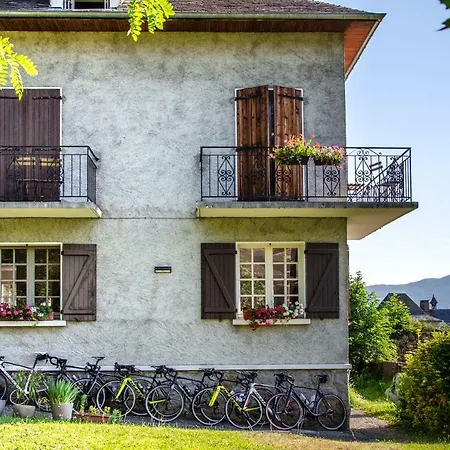 Couette-café Pyrenees Cycling Saint-Savin (Hautes-Pyrenees)